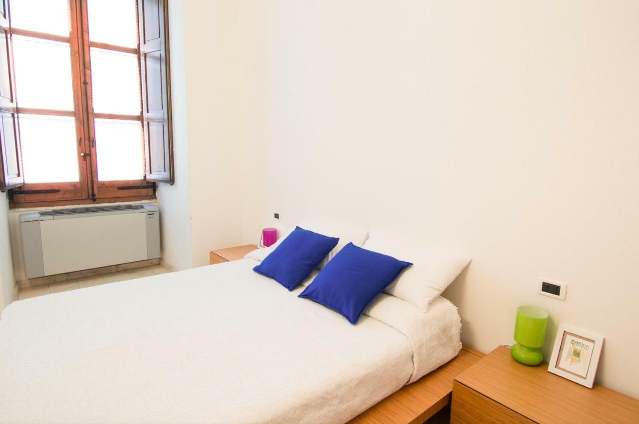Modern In Historic Building Apartment Cagliari
